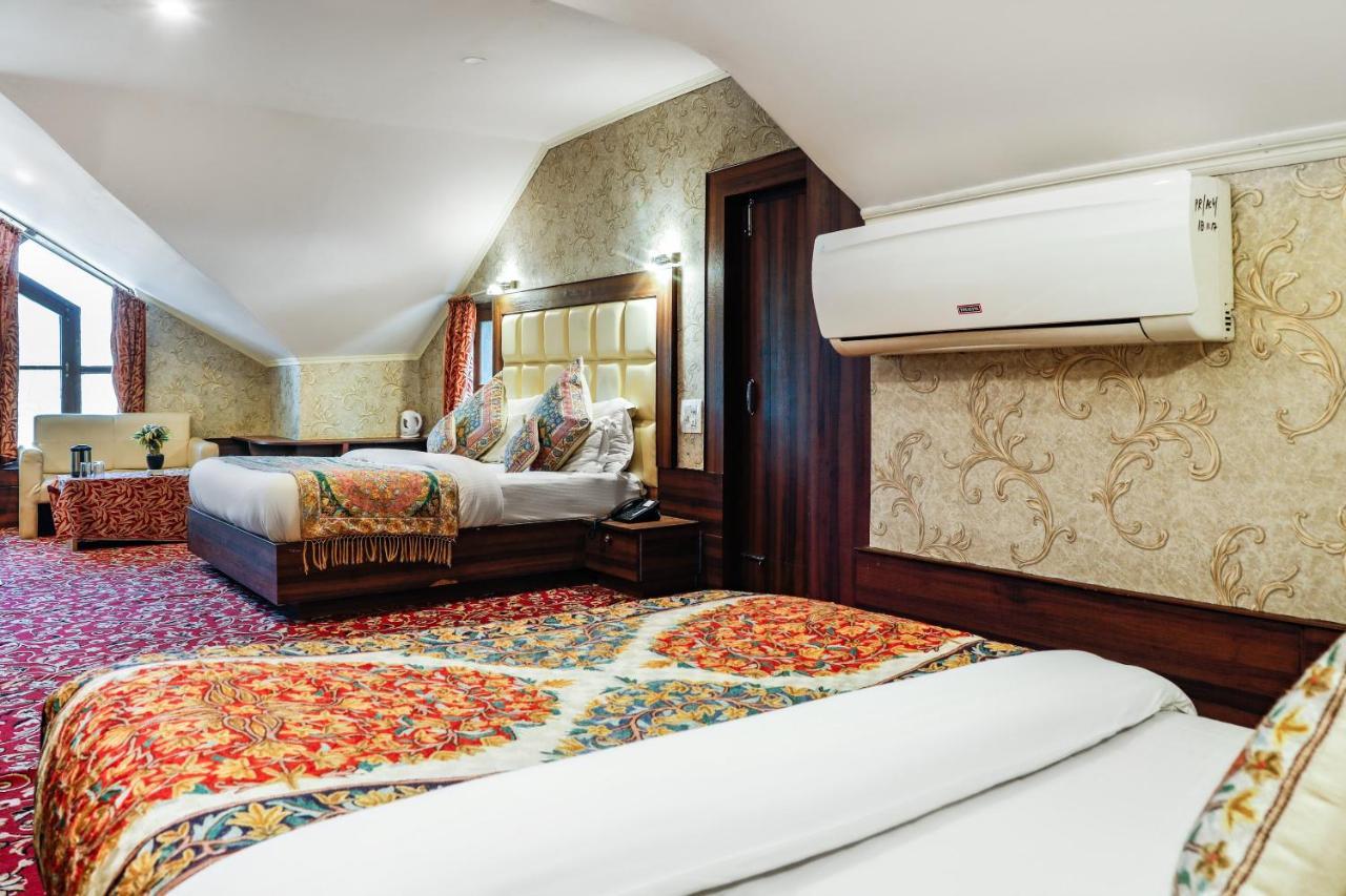 Pahalgam Retreat Hotel ภายนอก รูปภาพ