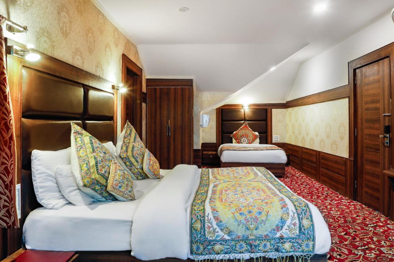 Pahalgam Retreat Hotel ภายนอก รูปภาพ